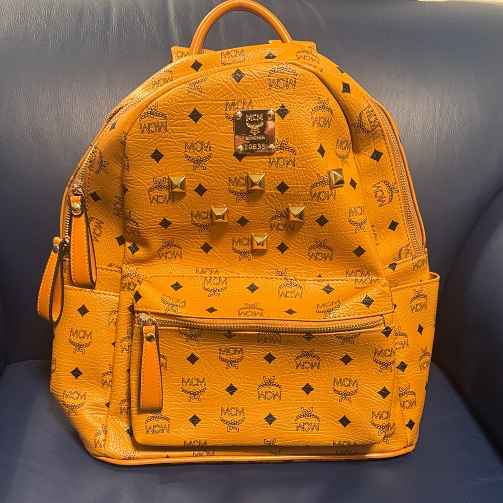 MCM spark sprinkle studded Backpack  New!